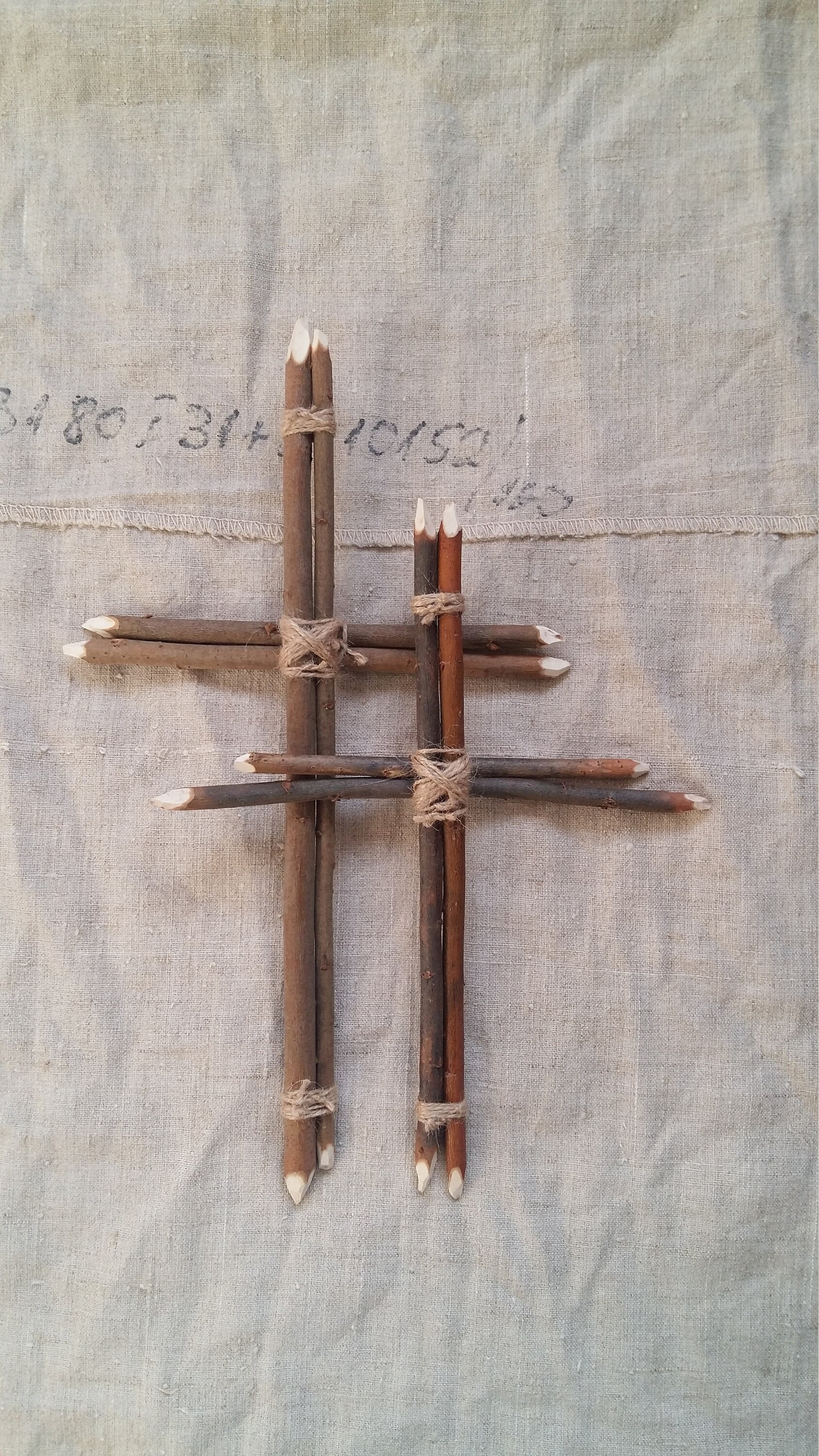 Cruz de madera foto de archivo. Imagen de pascua, salvador - 42186684