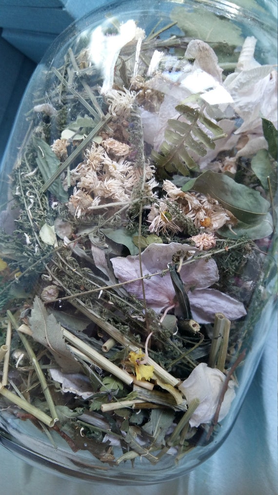 Pot-pourri profumato naturale con foglie e steli di fiori secchi mescolare  foglie e petali naturali ciotola di confetti riempitivo di vetro profumo  alle erbe -  Italia