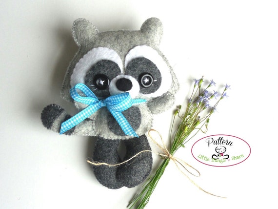 Stripes Raccoon PDF pattern-Woodland animal toy-DIY-Nursery decor-Baby's mobile toy-Cute raccoon toy-Kids present-Mapache-Racoon-Felt Animal