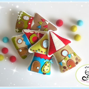 Christmas Village-PDF Pattern-Felt Christmas Ornaments-Christmas Cottage-Christmas Advent Calendar-Christmas Garland-Felt Gingerbread Houses image 5
