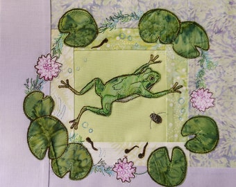 Printed pattern for a log cabin Frog raw edge applique tutorial free motion embroidery