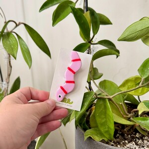 wormie | hair clip | worm hair clip | hair accessory | barrette | claw clip | alligator clip | cute clip | handmade | polymer clay jewelry Red