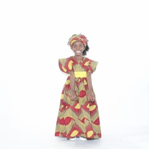 white christmas dresses 🆕️VERY BEAUTIFUL AFRICAN MEDIUM LONG DRESS OUTFIT 2023 WAX/PAGNE AFRIC –  Ik mode africaine main image 1