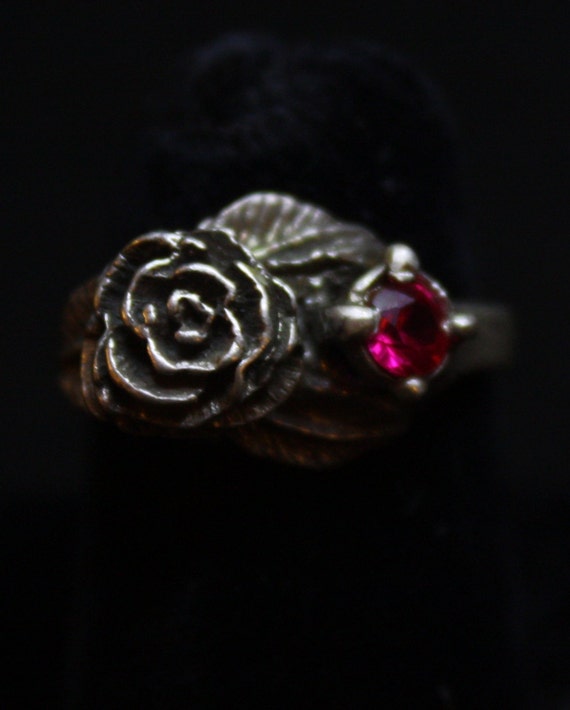 Rose With Red Stone - Sterling Silver Ring - Etsy