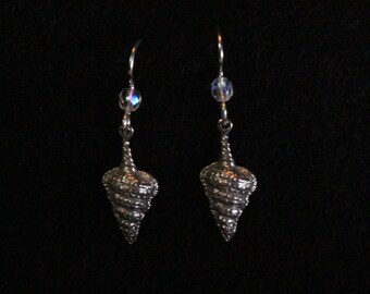 Conch Shell Dangle Earrings - Sterling Silver