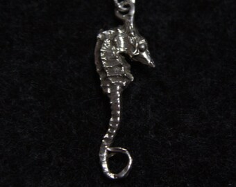 Sea Horse Dangle Earring - Sterling Silver