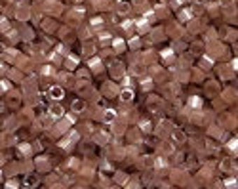 MIYUKI #11 Delica 1879 - Silk Inside Dyed Beige AB - 5 grams