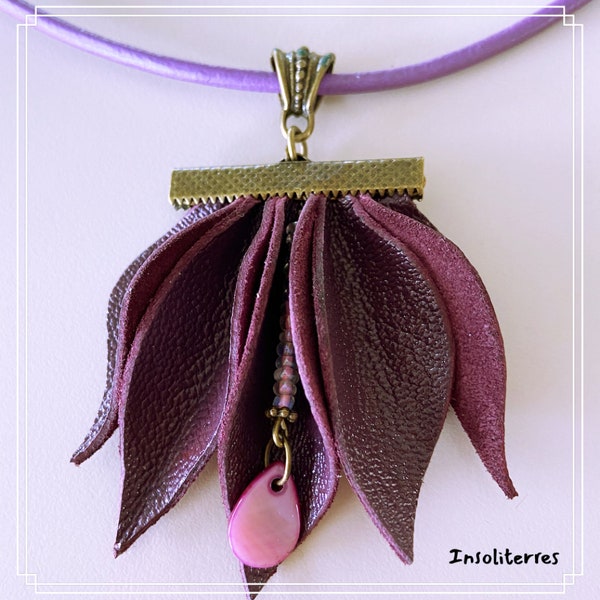 Collier choper  tour de cou en cuir feuilles minimaliste violet aubergine