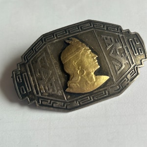 PERU 18k sterling silver signed GAVIDIA Inca warrior brooch