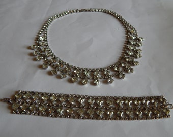 Vintage Crystal Rhinestone Princess cut Collar Necklace Wide Bracelet set
