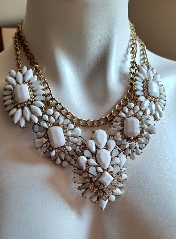 Stunning Milk Glass WHITE Crystal rhinestone laye… - image 3