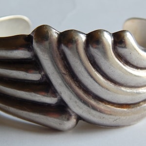 LOS BALLESTEROS Sterling Silver Signed Taxco Mexican heavy cuff bracelet