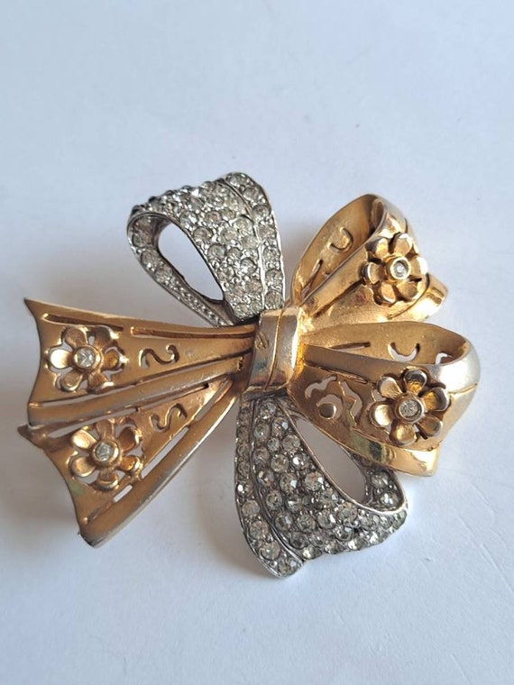 Rare REINAD Signed PAVE rhinestone Gold silver Bow
