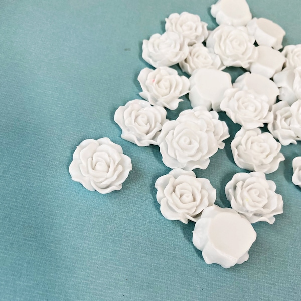 White Rose Resin Flower Cabochon. 23mm, Rose Flower Cabochon, No hole, DIY magnets, craft embellishment, hair crafts, brooch, white flower