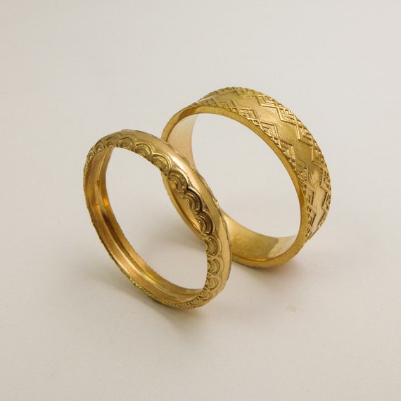 Wedding bands gold sale set