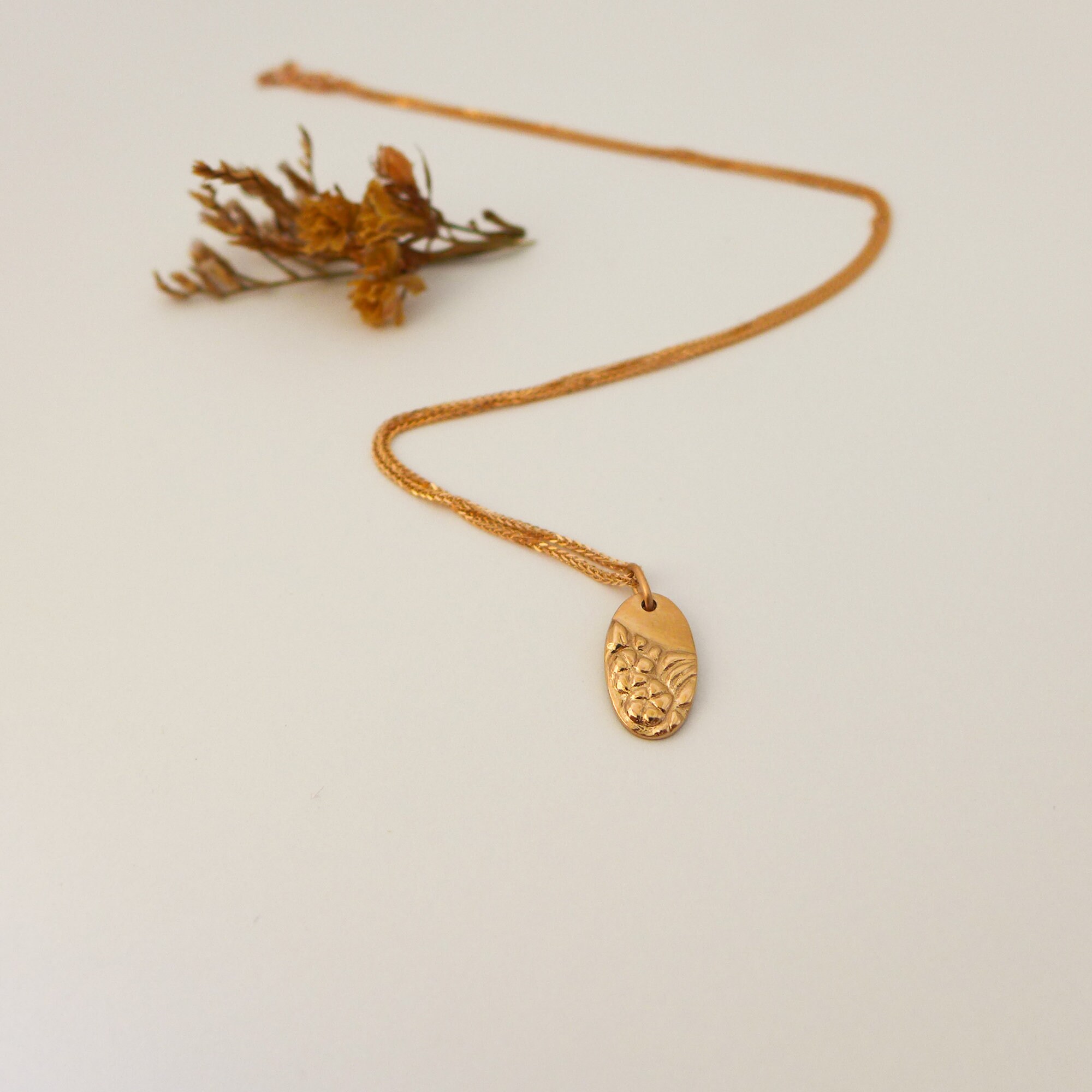Rose Gold Oval Pendant Necklace for 