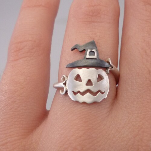 Pumpkin Ring Autumn Jewelry Halloween Jewelry jack-o-lantern Gift for Halloween Night Sterling Silver 925 Funny Cool Halloween Gift Idea