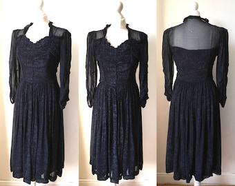 Vintage 1950s dark blue floral georgette evening dress with gathered bodice - Bust 36, Waist 28"