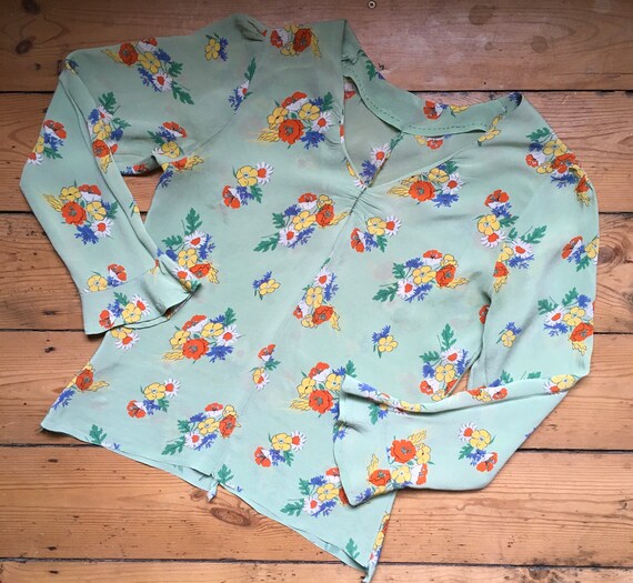 Vintage 1930s 30s stylised Art Deco floral pattern