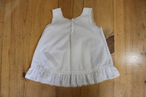 VTG Her Majesty White Toddler Baby Girl Dress or … - image 3