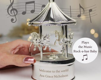 Ornement de carrousel musical personnalisé par Cellini Designs