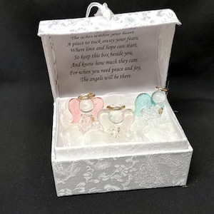 ANGELS IN A WORRY BOX THREE ANGELS WITH LOVELY POEM | #20989439