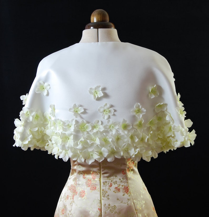 Short Cape Capelet in Ivory heavy matt satin with sewn on artificial flowers image 2