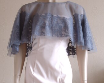 Campione di design. Poncho / Mantella in pizzo e tulle taglia M