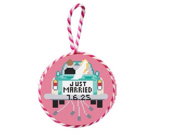 Needlepoint Ornament Stitch Kit: Bride and Groom -Green Antique Car(Instant Download)
