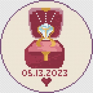 Engagement Ring Ornament PAINTED 18 count  needlepoint DIY kit  ,Round kit or Painted Canvas without accessories