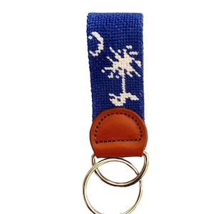 South Carolina Palmetto Tree Needlepoint Key Fob – Hand-Stitched Southern Charm
