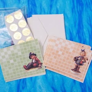 Vintage 1980s set of Goebel Collectors&#39; Club note cards featuring Hummel figurines 422 & 409 with 16 envelopes and embossed stickers, mail