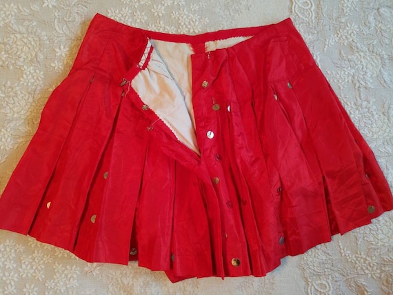 Vintage pleated skirt with built in bloomers cost… - image 10