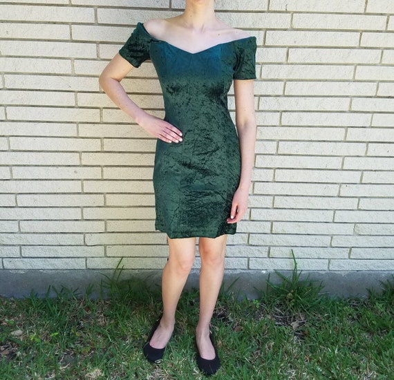 green velvet dress short