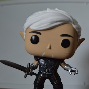 Fenris Version 2 from Dragon age 2 Custom pop Vinyl figure