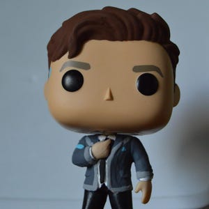 Connor de Detroit Become Human, figurine en vinyle pop personnalisée 4