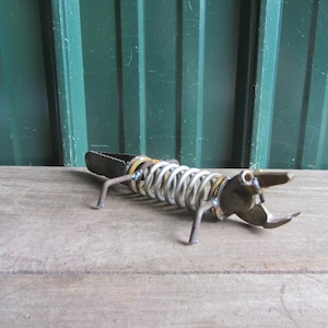 Recycled Metal Gecko Lizard Sculpture: Rustic Industrial Art