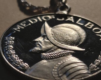 Panama conquistador, 31mm authentic silver proof mirror, coin pendant set on an Italian made sterling silver 2mm rope chain, medio balbos