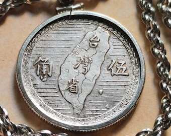 Neat extremely scarce 1949 Taiwan 5 Jiao silver coin pendant on an 18-in sterling 3mm silver rope chain, 25mm