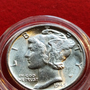 Gem true early strike 1945 Denver full split banded FSB silver Mercury dime, exquisite details with new holder. 18mm