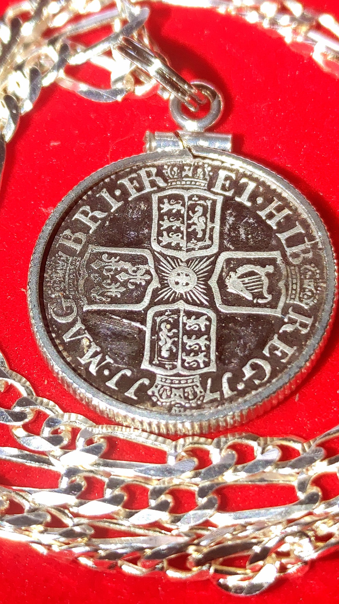 クイーンアン 1711 スターリングシルバー シックスペンスコインペンダントネックレス - Etsy 日本