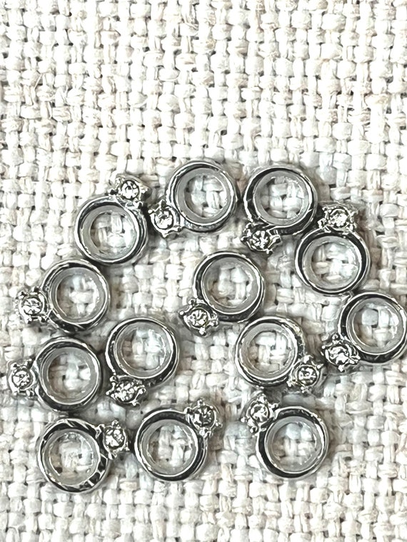 Wholesale Floating Locket Memory Charms Silver Ring with Stone Silver Trim Bulk Lots FLC158