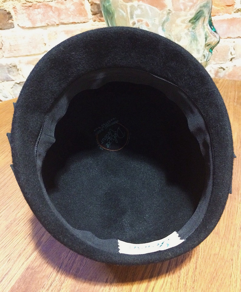 Vintage 60/'s Black Felted Fur Cloche Hat with Netting and Ribbon Brim