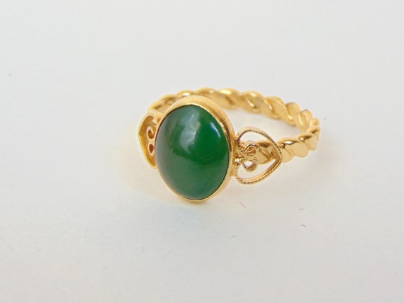 nephrite jade ring
