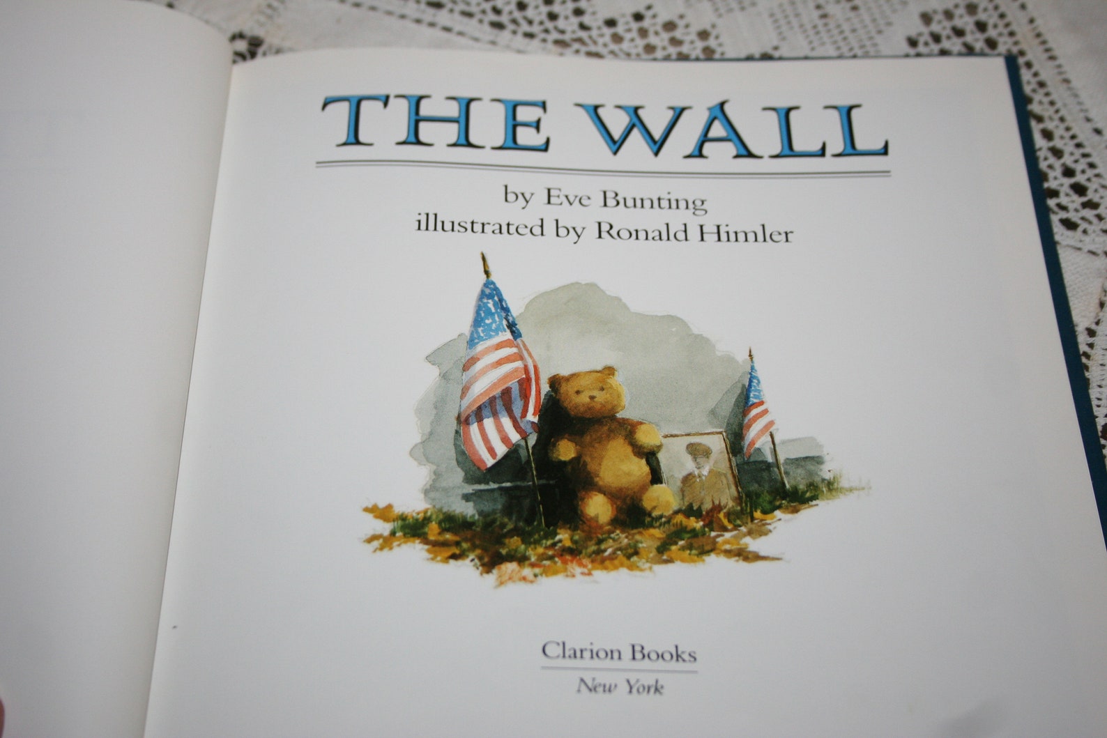 The Wall 1990 Eve Bunting Hardback Book Vietnam Veterans Etsy