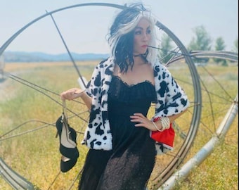 Cruella DeVille costume fur shrug shawl cape