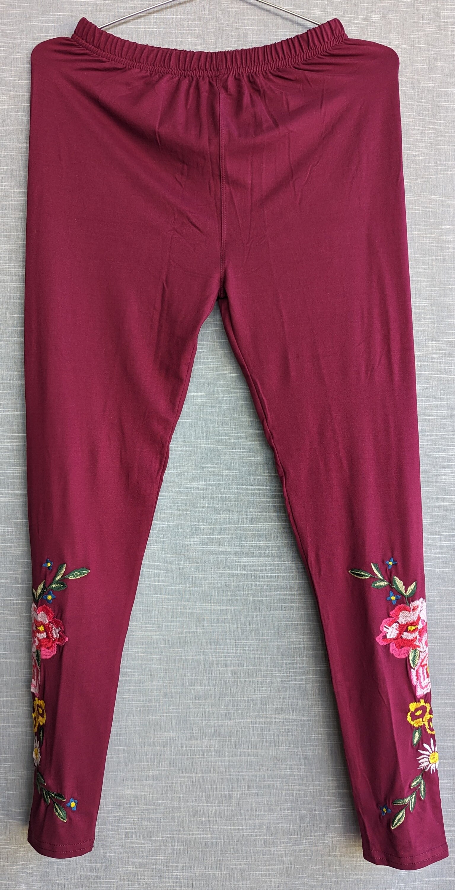 Leggings with embroidered flowers sales