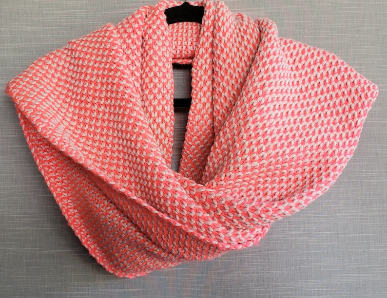 Rice Seed Stitched Neon Pink And White Color Scarf. Knitted Fashion Women's Scarf. image 2