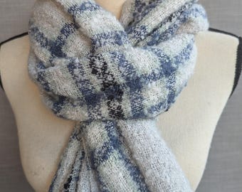 Karierter Schal. Dicker Schal. Jeansblau karierter Winterschal. Damen Halstuch. Unisex Oversized Schal.