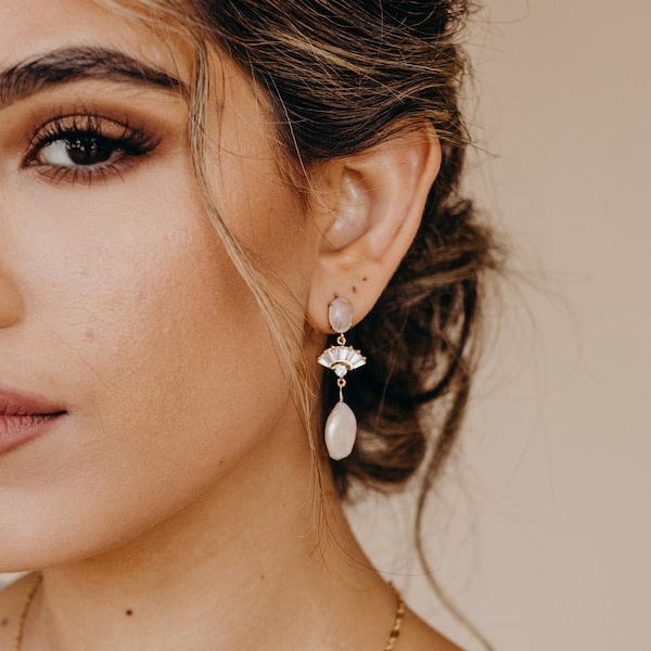 REESE Freshwater Pearl Earrings, Bridal Statement Earrings, Wedding Jewelry, Pearl Earrings, Art Deco Earrings, Fan Earrings, Bridal Jewelry